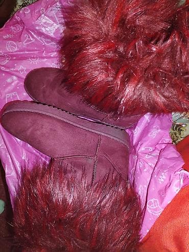 Uggs 37, color - Burgundy at lalafo.rs — 3 Uggs 37, color - Burgundy — 3