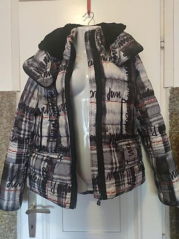 Desigual jakna. Fantastična. bez ikakvih fizičkih oštećenja at lalafo.rs — 3 Desigual jakna. Fantastična. bez ikakvih fizičkih oštećenja — 3