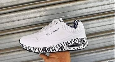 Skechers patike NOVO
Novo
Brojevi 36 do 41
fb Moja Kupovina 1 na lalafo.rs — 2 Skechers patike NOVO
Novo
Brojevi 36 do 41
fb Moja Kupovina 1 — 2