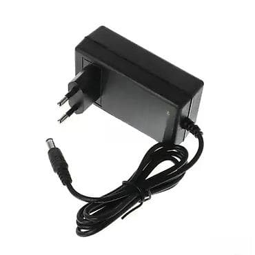 3S Punjač 12.6V 2A za Li-Ion 18650 Baterijske Pakete 🔋⚡ Napon: 12.6V na lalafo.rs — 5 3S Punjač 12.6V 2A za Li-Ion 18650 Baterijske Pakete 🔋⚡ Napon: 12.6V — 5