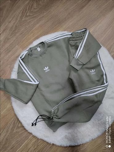 Duks i donji deo trenerke – komplet - Brend: adidas Originals (logo na lalafo.rs — 1 Duks i donji deo trenerke – komplet - Brend: adidas Originals (logo — 1