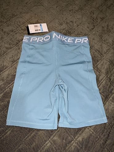 bermude teksas br: Nike Pro 365 Women's 20cm shorts vel. S NOVO
CZ at lalafo.rs — 4 bermude teksas br: Nike Pro 365 Women's 20cm shorts vel. S NOVO
CZ — 4