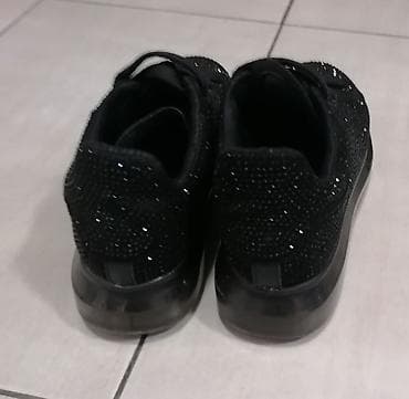 Predivne sa cirkonima Alexander MC QVIN Plaćene 60 e Nošene su malo na lalafo.rs — 5 Predivne sa cirkonima Alexander MC QVIN Plaćene 60 e Nošene su malo — 5