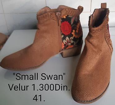 Ankle boots: Ženske gležnjače Small Swan - Materijal: veštački velur (brušena at lalafo.rs — 2 Ankle boots: Ženske gležnjače Small Swan - Materijal: veštački velur (brušena — 2