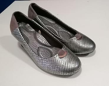 Nove prelagane, preudobne
br 37
sniženje na lalafo.rs — 6 Nove prelagane, preudobne
br 37
sniženje — 6