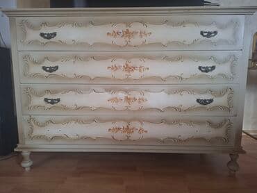 Antique Dressers: Drvena komoda sa 4 velika fioka – klasičan/vintage stil - Materijal at lalafo.rs — 2 Antique Dressers: Drvena komoda sa 4 velika fioka – klasičan/vintage stil - Materijal — 2