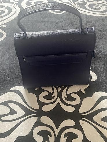 Elegantna ženska torbica – tamno plava - Materijal: teksturisana eko at lalafo.rs — 1 Elegantna ženska torbica – tamno plava - Materijal: teksturisana eko — 1