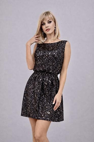 Elegantna mini haljina od crnih šljokica sa postavom. Savrsena za na lalafo.rs — 1 Elegantna mini haljina od crnih šljokica sa postavom. Savrsena za — 1