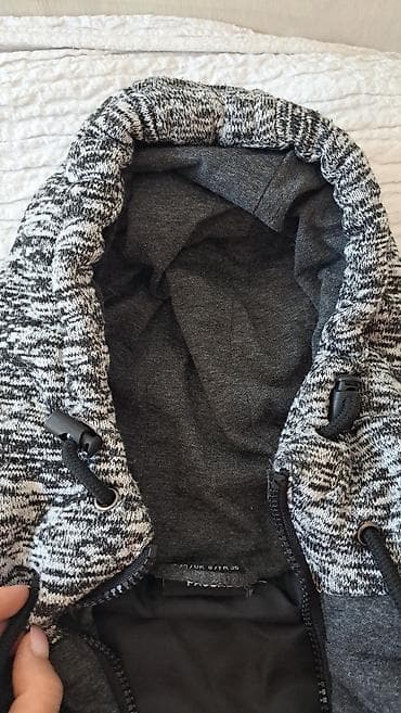 Prsluk bez rukava sa kapuljačom – Jean Pascale - Model: ženski na lalafo.rs — 3 Prsluk bez rukava sa kapuljačom – Jean Pascale - Model: ženski — 3