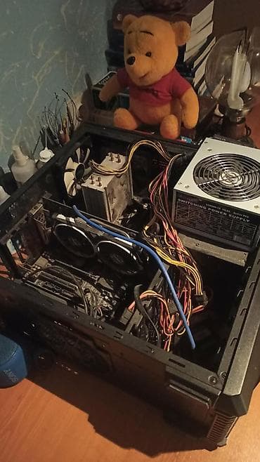 Gejmerska PC konfiguracija (bez RAM‑a) Komponente: - CPU: Intel Core at lalafo.rs — 10 Gejmerska PC konfiguracija (bez RAM‑a) Komponente: - CPU: Intel Core — 10