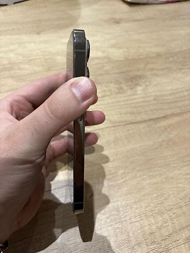 Apple iPhone 14 Pro – zlatna boja - Ekran 6.1" Super Retina XDR na lalafo.rs — 2 Apple iPhone 14 Pro – zlatna boja - Ekran 6.1" Super Retina XDR — 2