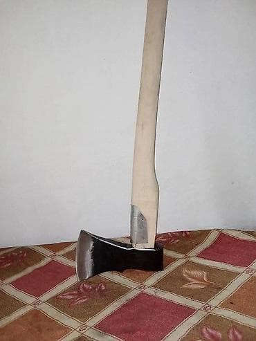 Sekire – ručni alati za cepanje i seču - Klasik model sekire sa na lalafo.rs — 4 Sekire – ručni alati za cepanje i seču - Klasik model sekire sa — 4