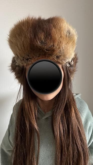 Subara od prirodnog krzna. Kao nova. Za dodatne informacije javite se na lalafo.rs Subara od prirodnog krzna. Kao nova. Za dodatne informacije javite se