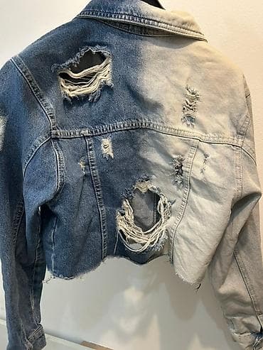 bermude teksas br: Predstavljamo žensku teksas jaknu kratkog kroja sa efektnim pocepanim at lalafo.rs — 2 bermude teksas br: Predstavljamo žensku teksas jaknu kratkog kroja sa efektnim pocepanim — 2