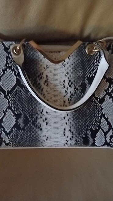 Ženska torba sa printom zmijske kože - Dizajn: elegantna torba at lalafo.rs — 3 Ženska torba sa printom zmijske kože - Dizajn: elegantna torba — 3