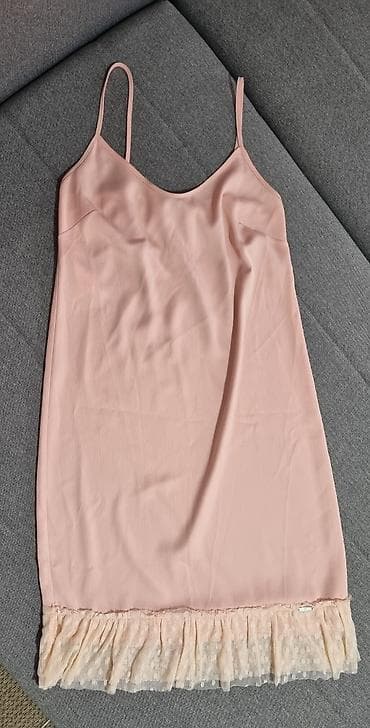 Prelepa satenska haljina poznatog brenda. Kupljena ovde ali je ipak na lalafo.rs — 7 Prelepa satenska haljina poznatog brenda. Kupljena ovde ali je ipak — 7