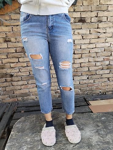 bermude teksas br: Farmerke vel L struk poluobim 40, nogavice spolja 92
Super ocuvane at lalafo.rs — 1 bermude teksas br: Farmerke vel L struk poluobim 40, nogavice spolja 92
Super ocuvane — 1