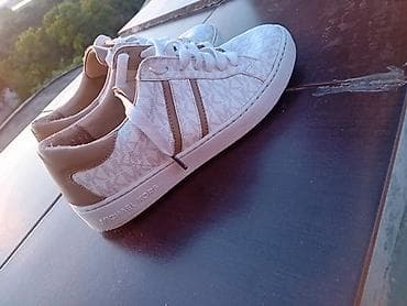 Michael Kors ženske patike – model sa monogram šarom. - Boja: bele sa na lalafo.rs — 1 Michael Kors ženske patike – model sa monogram šarom. - Boja: bele sa — 1