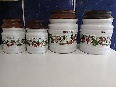 dve suknje po: Set keramičkih kuhinjskih tegli sa drvenim poklopcima - Materijal na lalafo.rs — 3 dve suknje po: Set keramičkih kuhinjskih tegli sa drvenim poklopcima - Materijal — 3