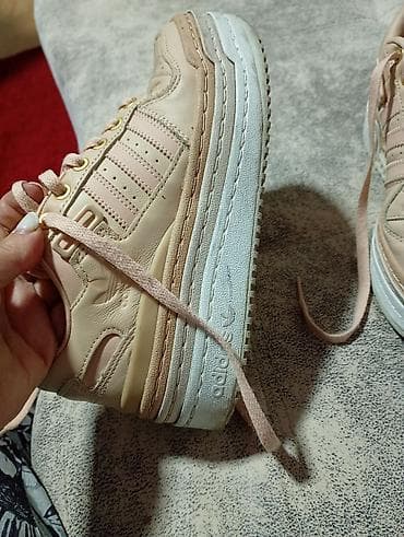 Adidas patike – model Forum (platforma) - Boja: svetlo roze/bež sa na lalafo.rs — 4 Adidas patike – model Forum (platforma) - Boja: svetlo roze/bež sa — 4