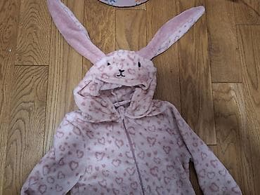 Plišana dečja pidžama/onesie sa kapuljačom – Zeka - Boja na lalafo.rs — 1 Plišana dečja pidžama/onesie sa kapuljačom – Zeka - Boja — 1