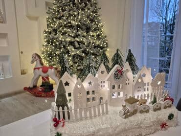 Ukras, bоја - Bela, Novo na lalafo.rs Ukras, bоја - Bela, Novo