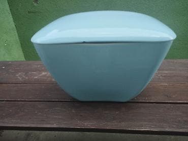 WC vodokotlić – keramički, nadgradni model sa poklopcem Dugo stoji kao na lalafo.rs — 1 WC vodokotlić – keramički, nadgradni model sa poklopcem Dugo stoji kao — 1