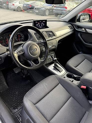 Transport: Audi Q3 2017 – odličan kao nov! Prodajem Audi Q3, godište 2017, u at lalafo.rs — 8 Transport: Audi Q3 2017 – odličan kao nov! Prodajem Audi Q3, godište 2017, u — 8