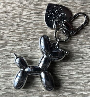 Bоја - Srebrna, Novo na lalafo.rs Bоја - Srebrna, Novo