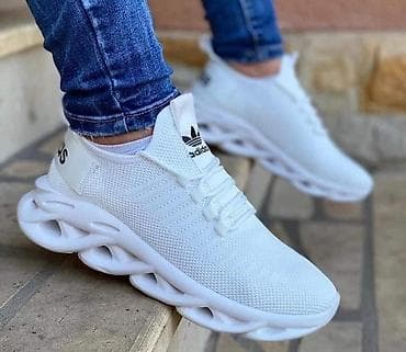 Brojevi 41-46
Cena 3500 din na lalafo.rs — 2 Brojevi 41-46
Cena 3500 din — 2