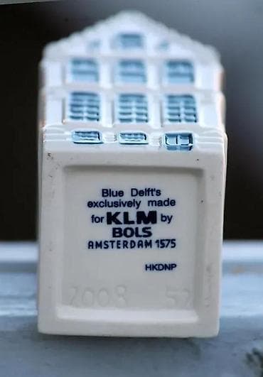 Figurines & Models: KLM BOLS Blue Delft Amsterdam Museum Canal House br 52 pečat. Vintage at lalafo.rs — 5 Figurines & Models: KLM BOLS Blue Delft Amsterdam Museum Canal House br 52 pečat. Vintage — 5