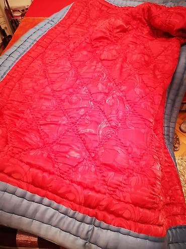 2 jorgana, u veoma pristojnom stanju 1.8 sa 1.5m na lalafo.rs — 1 2 jorgana, u veoma pristojnom stanju 1.8 sa 1.5m — 1