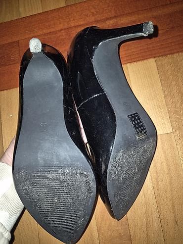 Crne klasične salonke – Sinsay, veličina 38 - Model: špicasti vrh na lalafo.rs — 5 Crne klasične salonke – Sinsay, veličina 38 - Model: špicasti vrh — 5