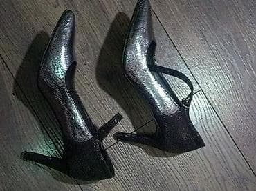 Elegantne ženske salonke sa kaišićem preko rista (Mary Jane stil). - na lalafo.rs — 2 Elegantne ženske salonke sa kaišićem preko rista (Mary Jane stil). - — 2