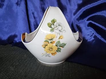 Antiques: Korpa Jugoporcelan Titov Veles iz 70ih.god. Korpa je perfektna,sve na at lalafo.rs — 1 Antiques: Korpa Jugoporcelan Titov Veles iz 70ih.god. Korpa je perfektna,sve na — 1
