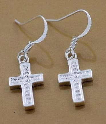 Srebrne minđuše sa krstićima – SREBRO 925 - Materijal: sterling na lalafo.rs Srebrne minđuše sa krstićima – SREBRO 925 - Materijal: sterling