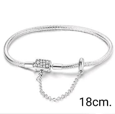 PRELEPE KVALITETNE POSREBRENE RAZNOVRSNE NARUKVICE.REPLIKE PANDORA.SA at lalafo.rs — 8 PRELEPE KVALITETNE POSREBRENE RAZNOVRSNE NARUKVICE.REPLIKE PANDORA.SA — 8