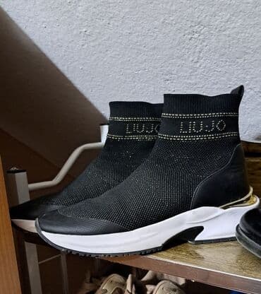 Liu Jo, 40, bоја - Crna na lalafo.rs Liu Jo, 40, bоја - Crna