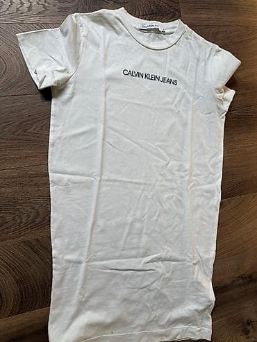 Calvin Klein Jeans ženska majica kratkih rukava - Model: klasična na lalafo.rs — 4 Calvin Klein Jeans ženska majica kratkih rukava - Model: klasična — 4