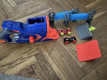 NERF NITRO ispaljivač autića sa 2 prepreke i 2 rampe i 2 autića na lalafo.rs — 3 NERF NITRO ispaljivač autića sa 2 prepreke i 2 rampe i 2 autića — 3