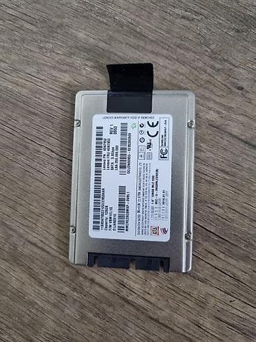 MLC SSD 128 GB za Lenovo T400s. Ispravan na lalafo.rs MLC SSD 128 GB za Lenovo T400s. Ispravan