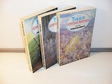 Tolkin Gospodar prstenova 1-3 kompletDž. R. R. TolkinI deo: Družina na lalafo.rs — 1 Tolkin Gospodar prstenova 1-3 kompletDž. R. R. TolkinI deo: Družina — 1