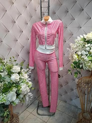 Damski komplet sa karo “houndstooth” dezenom – jakna + pantalone - na lalafo.rs Damski komplet sa karo “houndstooth” dezenom – jakna + pantalone -