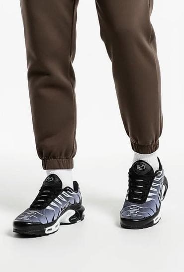 TN patike 41-46
3600 din
pb at lalafo.rs — 10 TN patike 41-46
3600 din
pb — 10