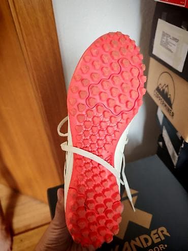 Adidas kopačke za veštačku travu (TF/turf) - Model: Adidas (bele sa na lalafo.rs — 4 Adidas kopačke za veštačku travu (TF/turf) - Model: Adidas (bele sa — 4