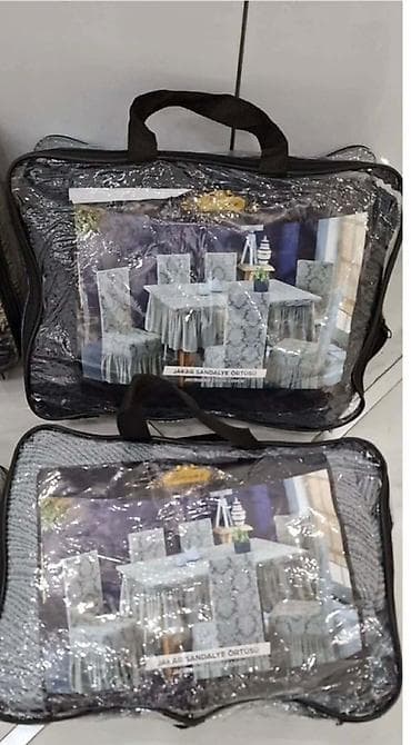 Set stolnjaka i navlaka za stolice – žakard Prodajem žakard set za na lalafo.rs — 4 Set stolnjaka i navlaka za stolice – žakard Prodajem žakard set za — 4