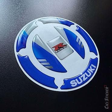 Transport: Suzuki GSXR 3D štitnik čepa - Stiker za rezervoar - 2774 Kvalitetan at lalafo.rs — 2 Transport: Suzuki GSXR 3D štitnik čepa - Stiker za rezervoar - 2774 Kvalitetan — 2