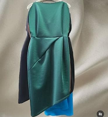 Popularne haljine od skube. Dostupne u više boja, kao i manje i veće na lalafo.rs Popularne haljine od skube. Dostupne u više boja, kao i manje i veće