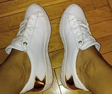 Diesel kožne patike 37 kao nove Prelepe i nestavrno udobne bele at lalafo.rs — 7 Diesel kožne patike 37 kao nove Prelepe i nestavrno udobne bele — 7