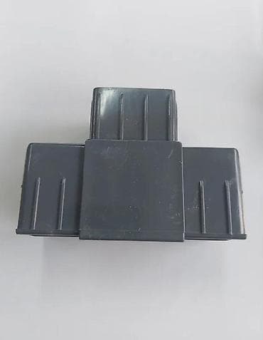 Trougao za klizne kapije – za cev 50x50 PVC 📍 Panelna ograda – Fence na lalafo.rs — 2 Trougao za klizne kapije – za cev 50x50 PVC 📍 Panelna ograda – Fence — 2